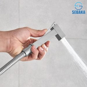 شطاف-خارجي-سكوير-للتواليت-خامة-نحاس-بالحامل-المعدني-و-الخرطوم