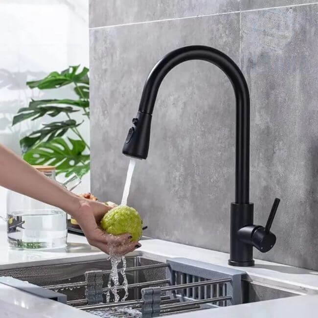 خلاط مطبخ شداد سيزر باللون الاسود برأس متحركة قابلة للسحب Caesar Black Sprayer خلاط مطبخ شداد سيزر باللون الاسود برأس متحركة قابلة للسحب Caesar Black Sprayer