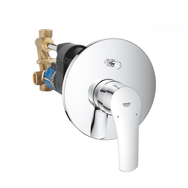 خلاط الدش/البانيو دفن يوروسمارت 2 مخرج من جروهي 33305003 GROHE EUROSMART (طلب مسبق) خلاط الدش/البانيو دفن يوروسمارت 2 مخرج بالجسم من جروهي 33305003 GROHE EUROSMART