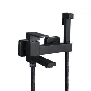 خلاط الشطاف اسود بصباب سفلي للمياه سكوير هاندميكسر سخن و بارد باليد النحاس و الخرطوم Square Black